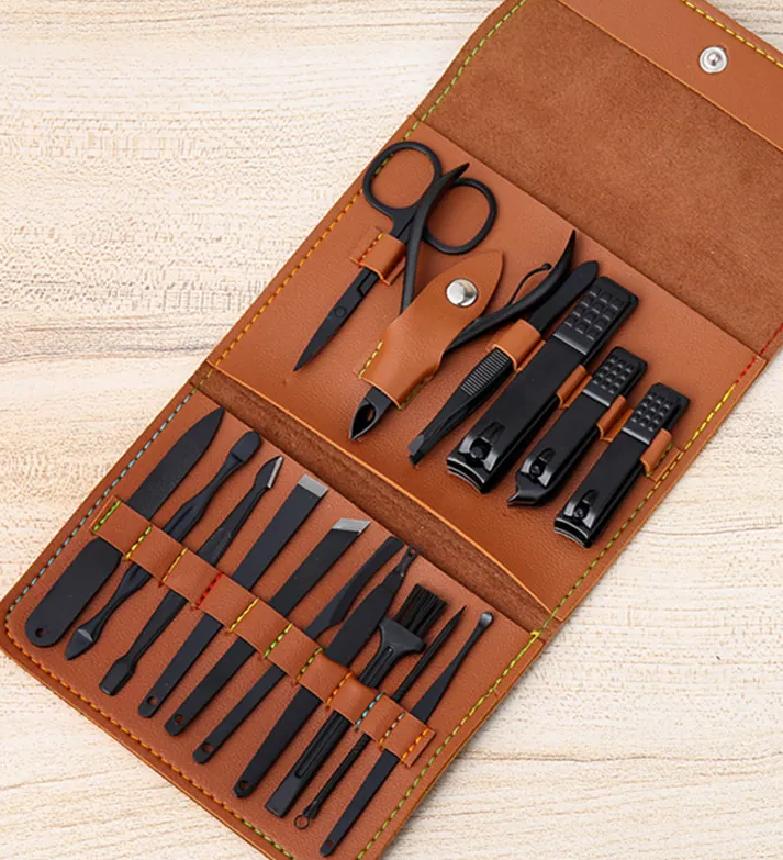 manicure / pedicure set